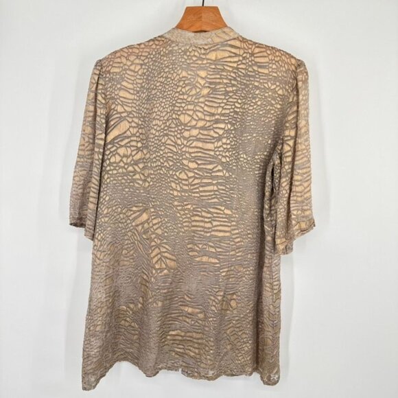 Chicos 1 Animal Print semi Sheer burnout Tunic 3/4 Sleeves Size medium Gold - Picture 9 of 11